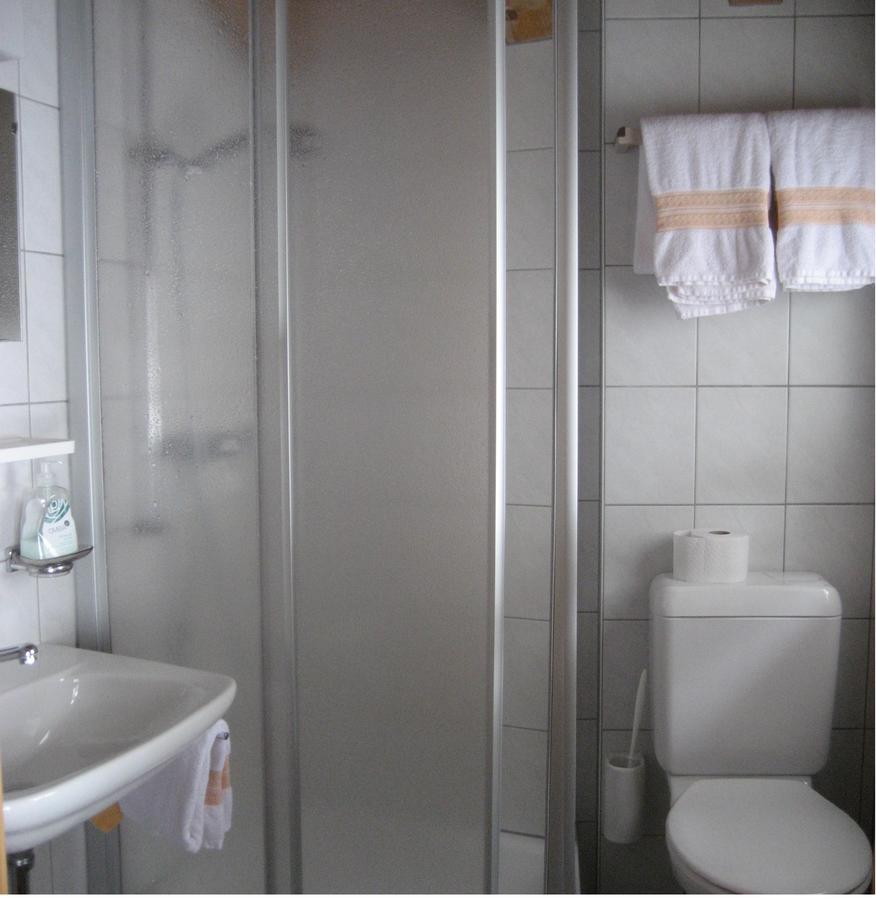 B&B Pension Laerch Obergesteln Esterno foto